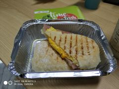 -必胜客(华邦银泰店)