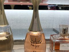 -DIOR迪奥(德基广场女装店)