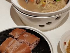 -莆田餐厅PUTIEN(西安万象天地店)