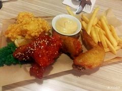 -必胜客(东大桥店)