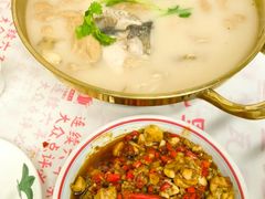 -堂瓦里·33年传统赣菜(第一街区店)