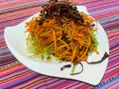 -香巴拉云南餐厅(华莱坞店)