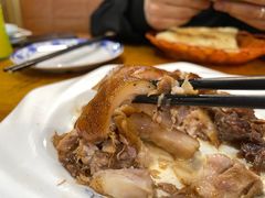 -生活本该如此北京小馆(周庄嘉园店)