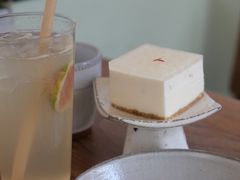 -知亘茶食