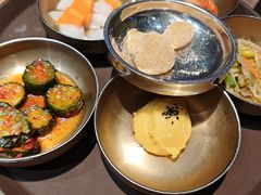-首尔朴宝·炭火烤肉(五角场店)