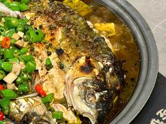 -令狐冲·炭烤活鱼(宝龙店)