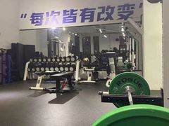 -汗水空间私教健身连锁(SM广场店)