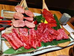 -炼火烤肉店