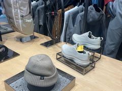 -ARC'TERYX始祖鸟(奕欧莱奥特莱斯店)