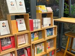 -猫的天空之城概念书店(景德镇陶溪川店)