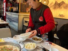 -德林酸菜鱼火锅(南丹店)
