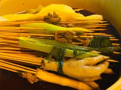 -拈签一笑黄牛肉辣卤串串