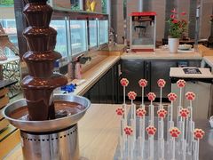 -松山湖凯悦酒店·Café自助餐厅·周末火舞秀表演