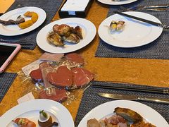 -怡聚轩全日制自助餐厅(大中华喜来登酒店)