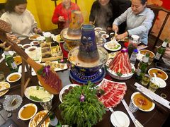 -爱新觉罗福臨火锅馆(万科滑雪场店)