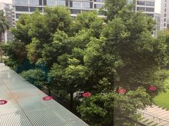 -广州花都皇冠假日酒店