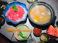 -罗勒家·养生火锅· Bistro(大望路店)