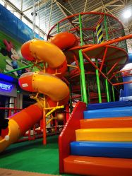 -爱丽丝奇幻乐园