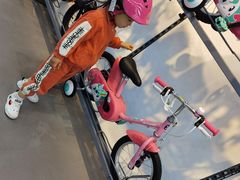 -迪卡侬(燕山店)