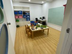 -爱乐梵国际儿童教育中心(古美店)