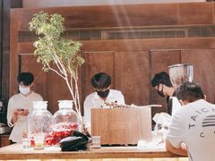 大堂-Metal hands·铁手咖啡