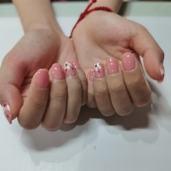 -丫丫NAIL日式自助美甲美睫沙龙