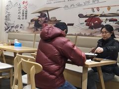 大堂-金诚张妈妈羊汤·驴肉火烧(旧宫佳和园店)