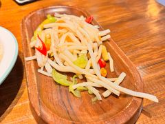 -隔壁老王·家常云南菜(皇冠店)