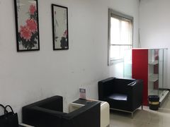 -上海先进东风标致雪铁龙4S店(青浦店)