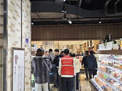 -胖东来生活广场(健康路店)