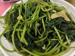 蒜蓉炒番薯叶-联兴酒家