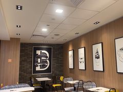 -麦当劳(杭州国际服装城店)