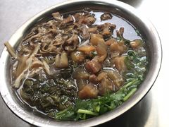 -花溪牛肉粉(八鸽岩店)