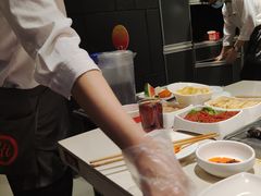 -海底捞火锅(杭州庆春路夜宵主题店)