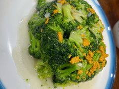 海胆西兰花-叶存利海鲜大馅饺子(海宁路总店)