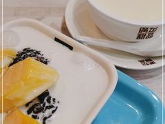 -满记甜品(日月光二店)