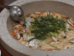 -姚记抚仙湖石锅鱼庄