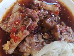 辛辣猪蹄-贤花饭店(凯德店)