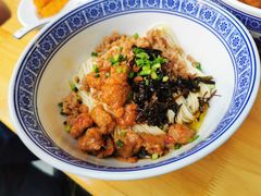 -沪西老弄堂面馆(定西路店)