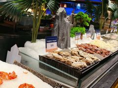 -钱小奴海鲜自助黑金店(杭州滨江龙湖店)