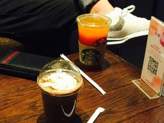 -星巴克(南翔五彩城店)