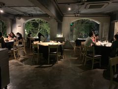 -穹六人间 people 6(岳阳路店)