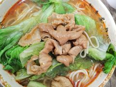 麻辣肥肠面-天府面庄(天平路店)