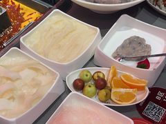 -洞子口重庆鲜货火锅(楚翘城旗舰店)