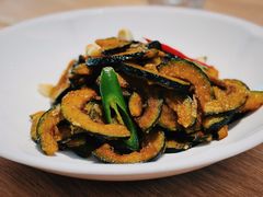-连鹭海鲜·海肠捞饭·海胆饭(星海店)