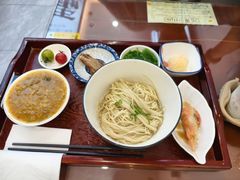 -百年老字号·观振兴蟹黄面·三虾面·苏式面(观前街富仁坊巷店)