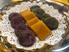 -洞密园美食城(富华路店)