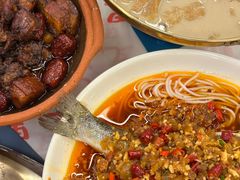 -堂瓦里·33年传统赣菜(第一街区店)