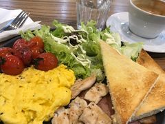 美式拼盘-明谦·Coffee&Cocktail Bar(美您公园店)