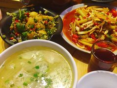 -二孃鸡爪爪(东郊记忆店)